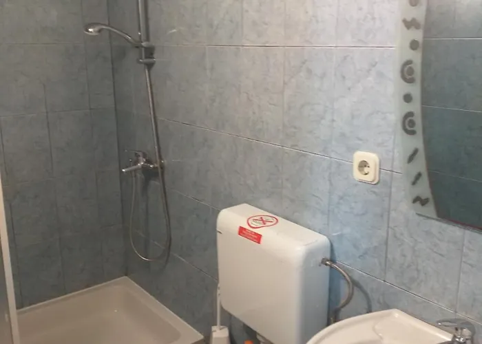 Mirela Apartamento *